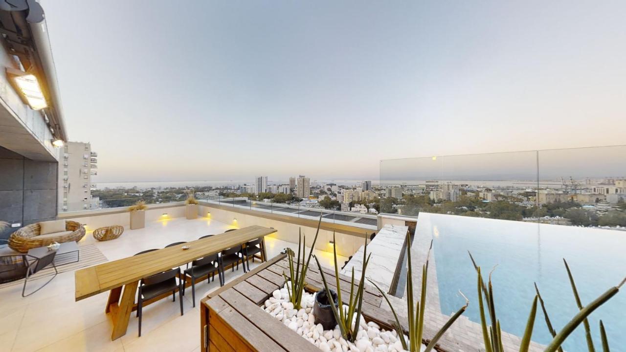 Serene - Infinity Cview Pool - 4 Bedrooms Luxury Penthouse ハイファ エクステリア 写真